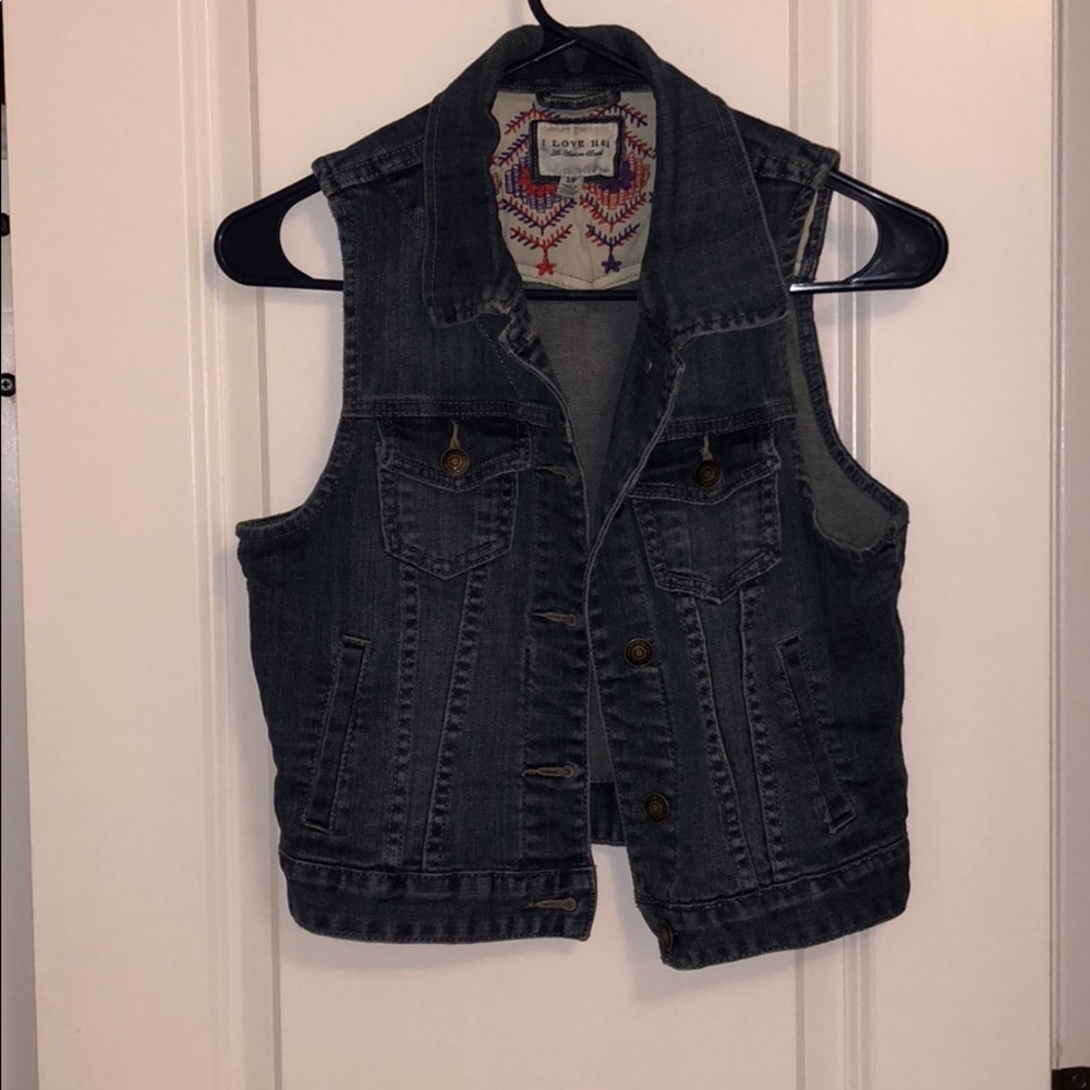 💥F21 retro denim sleeveless jean jacket 🧥